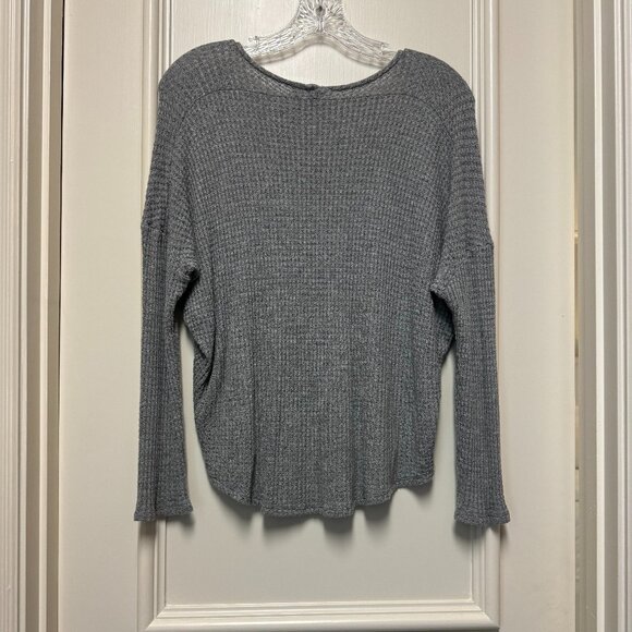 Criss Cross Sweater - Picture 5 of 5